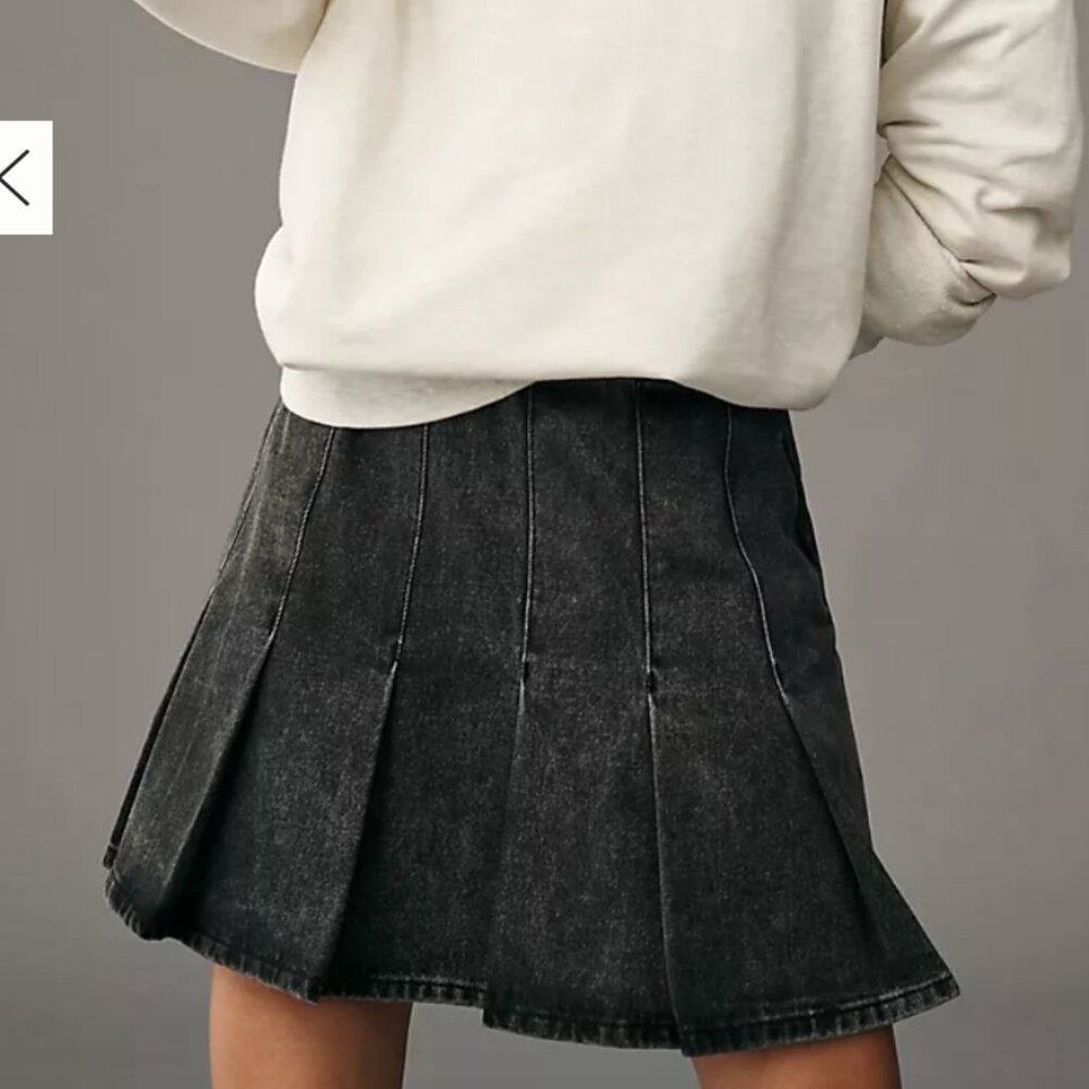 Pilcro Black Denim Pleated Mini Skirt - Size US 14 & EU 46
